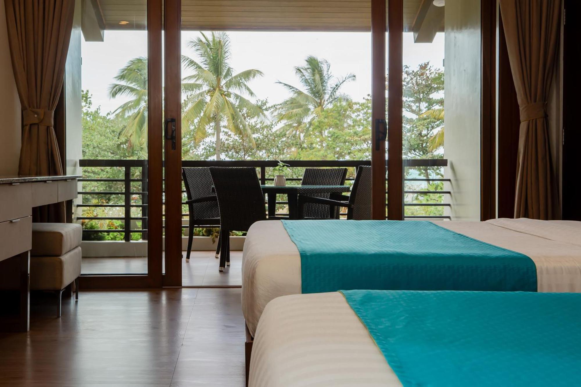 Solina Beach & Nature Resort Carles Екстериор снимка